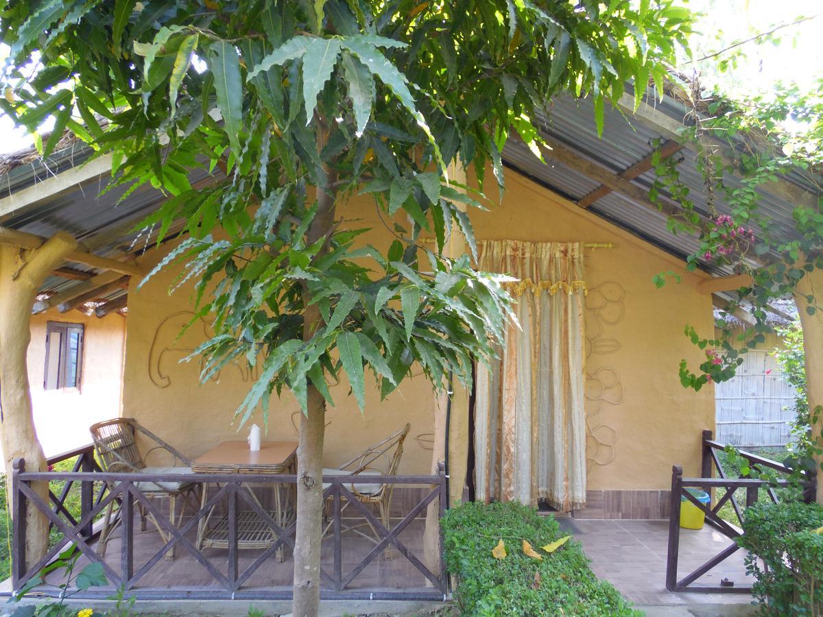 Bardia Kingfisher Resort Dhakela Exterior foto