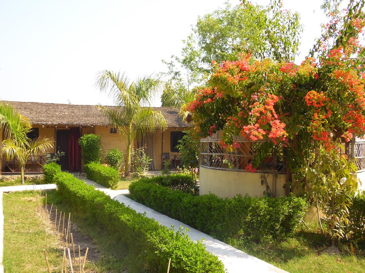 Bardia Kingfisher Resort Dhakela Exterior foto